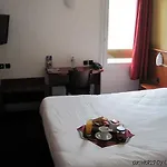 Brit Agen - L'aquitaine 3* Le Passage (Lot-et-Garonne)