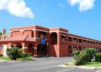Hotell Brit Agen - L'aquitaine Le Passage (Lot-et-Garonne)
