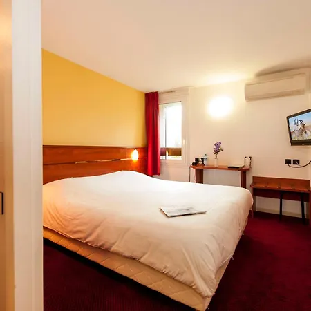 Brit Agen - L'aquitaine 3*