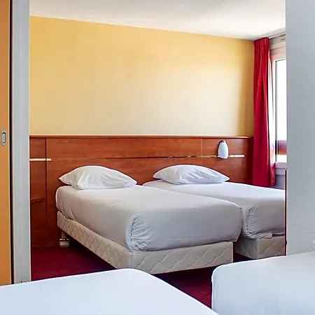 Brit Agen - L'aquitaine Hotel