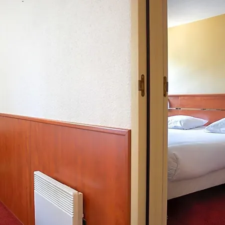 Brit Agen - L'aquitaine Hotel 3*